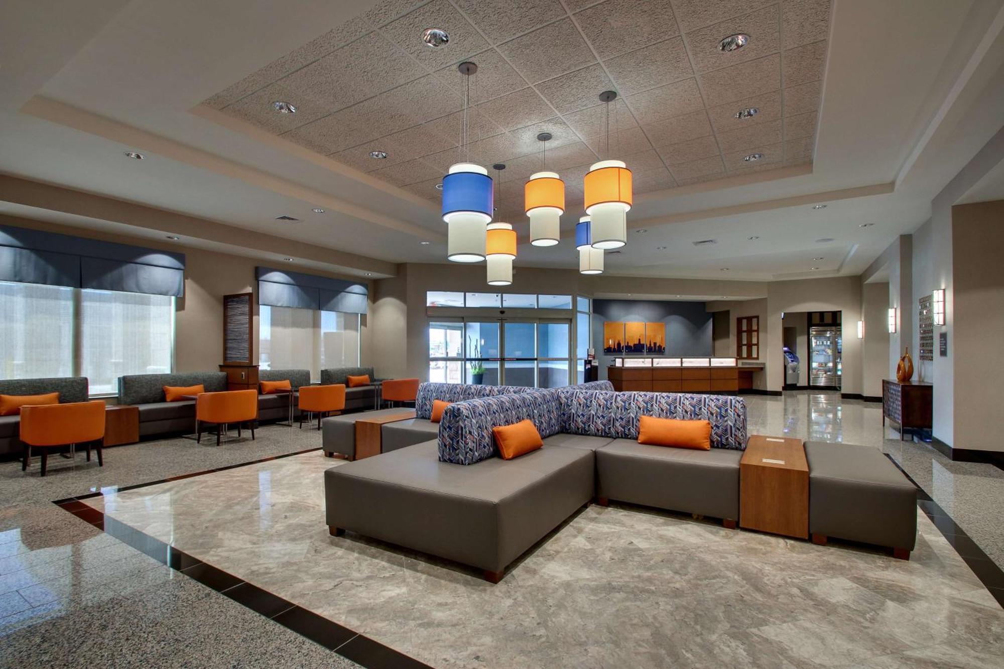 Drury Inn & Suites Iowa City Coralville Exterior photo
